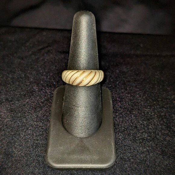 Antique Carved Domed Shrimp Ring14k 585 Euro 14K Gold Ribbon sz 7.25 - Picture 2 of 10